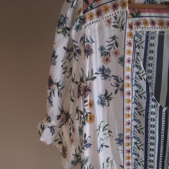 Lucky Brand Floral & Border Peasant Blouse - Picture 4 of 8